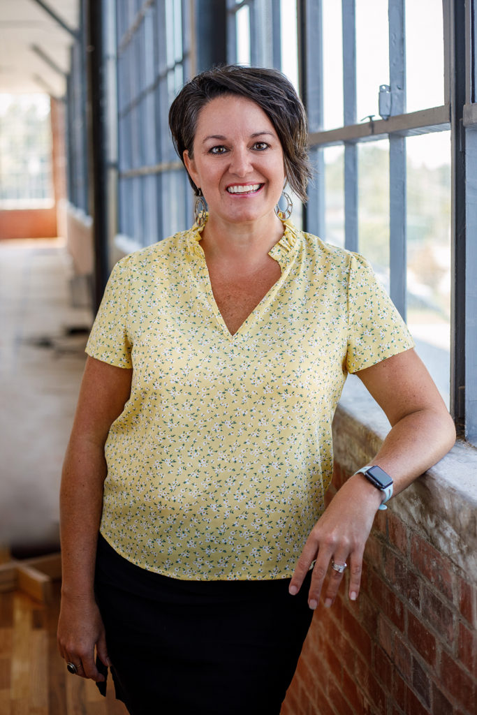 Sabrina Lynn – The Radio People Sabrina Lynn